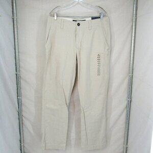 American Eagle Outfitters Original White Straight Leg Mid Rise Jeans 34/32 NWT